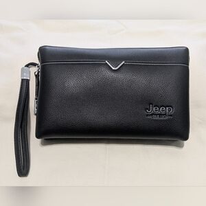 JEEP Buluo Clutch/Wrist Bag. Black Leather With Jeep Logo. Excellent Condition
